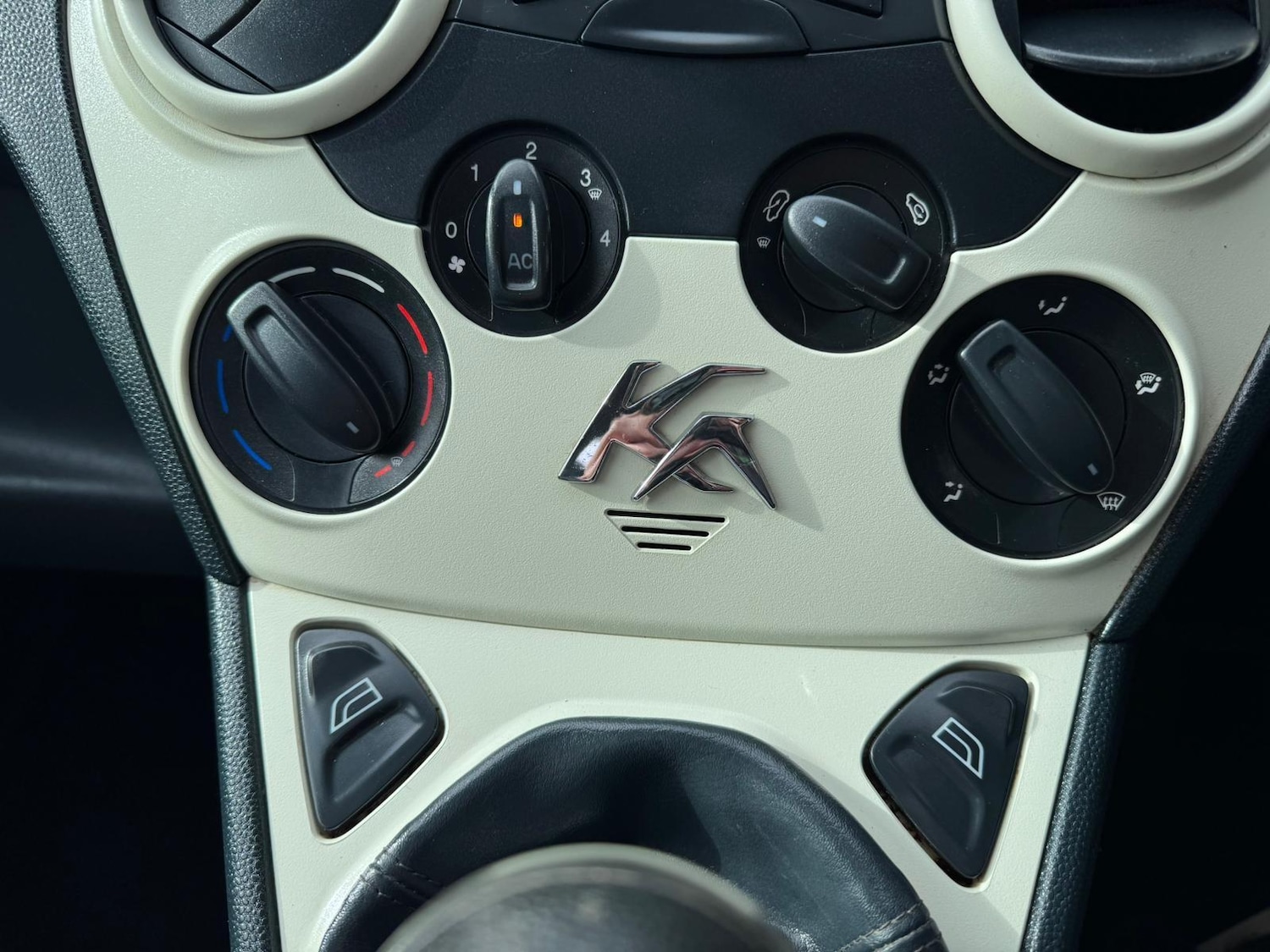 Used Ford Ka 2014 for sale - 77647090: Photo 29