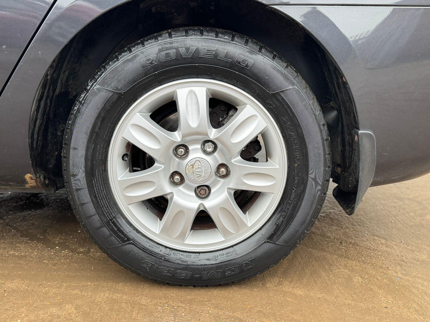 Used Kia Carens for sale - 77511250: Photo 19