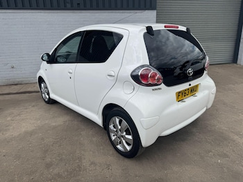 Used Toyota AYGO 2013 for sale - 78601697: Photo