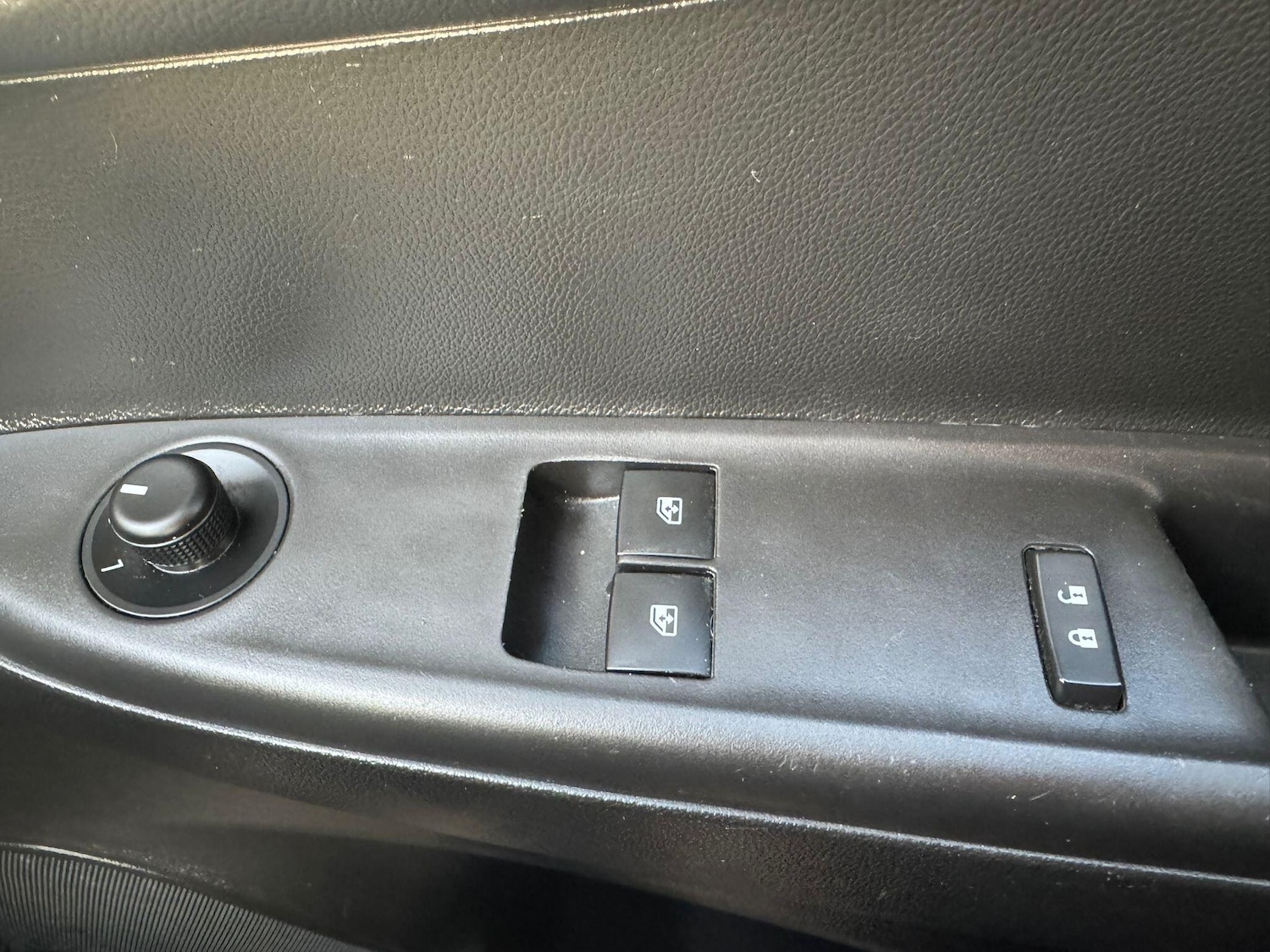 Used Vauxhall Viva 2017 for sale - 77411875: Photo 13