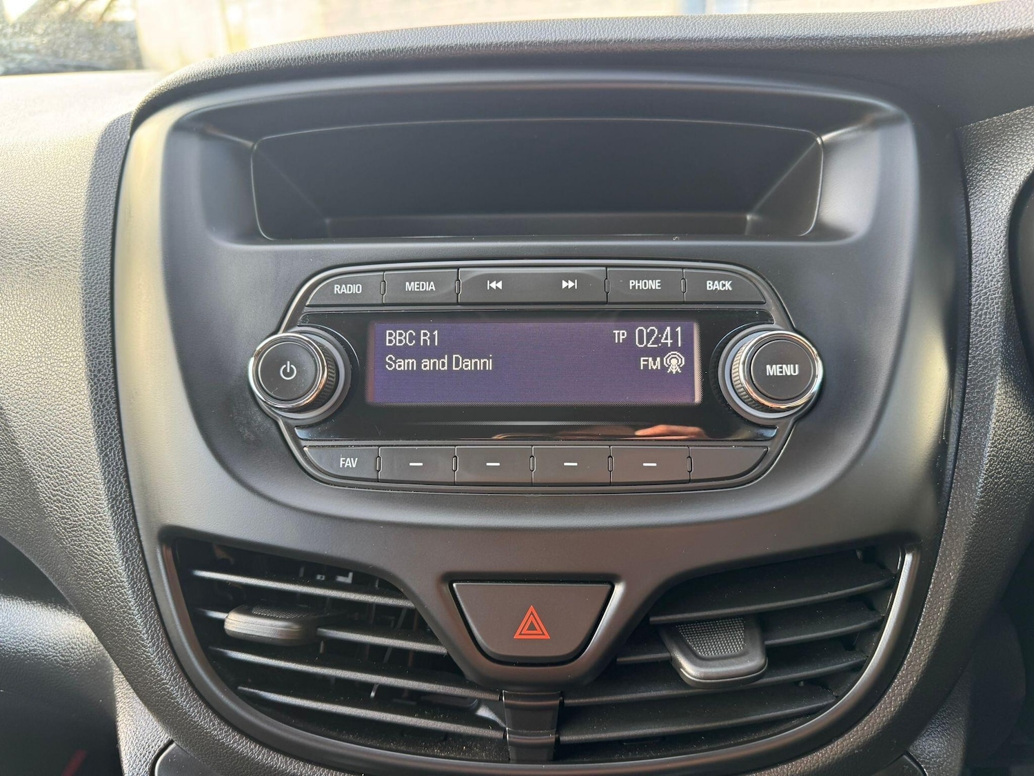 Used Vauxhall Viva 2017 for sale - 77411875: Photo 27