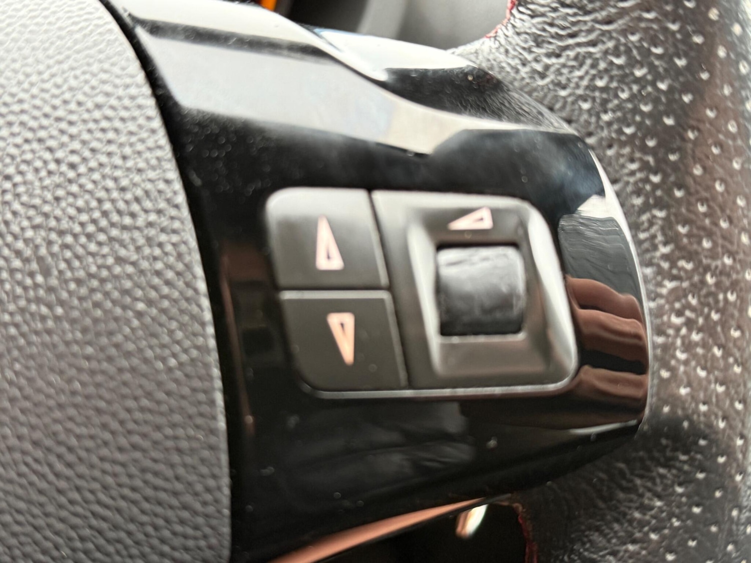 Used Vauxhall Corsa 2011 for sale - 76408698: Photo 14