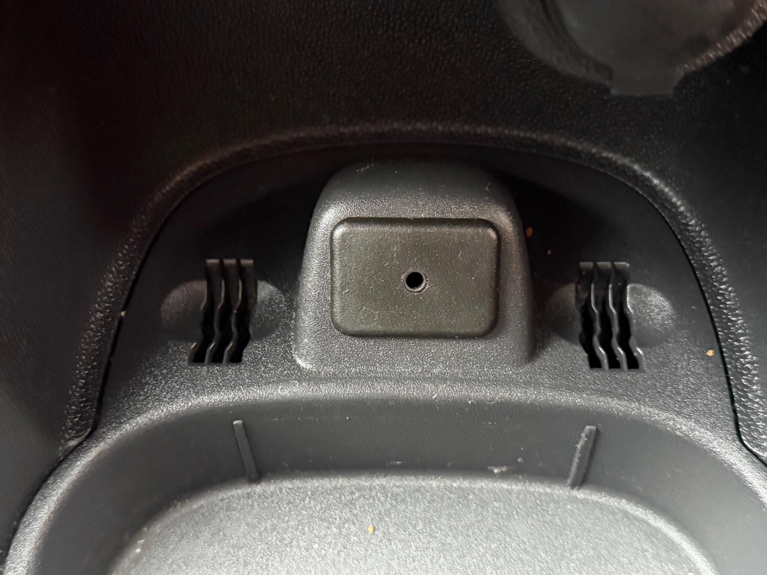 Used Vauxhall Corsa 2011 for sale - 76408698: Photo 24