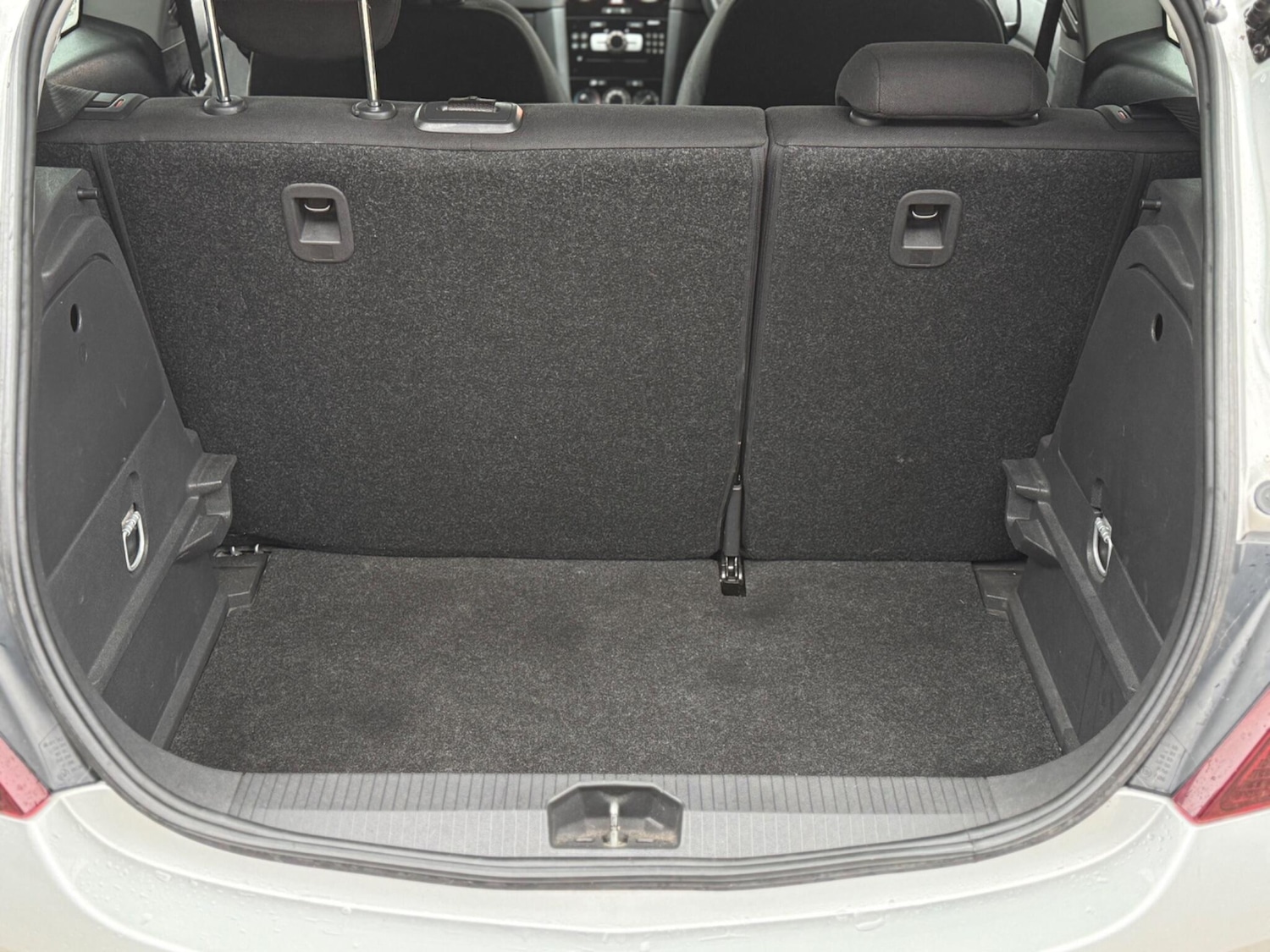 Used Vauxhall Corsa 2011 for sale - 76408698: Photo 25