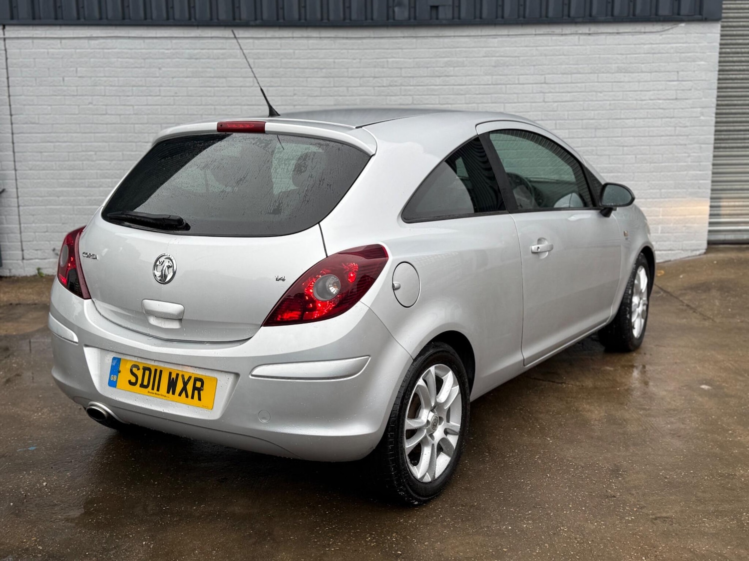 Used Vauxhall Corsa 2011 for sale - 76408698: Photo 8
