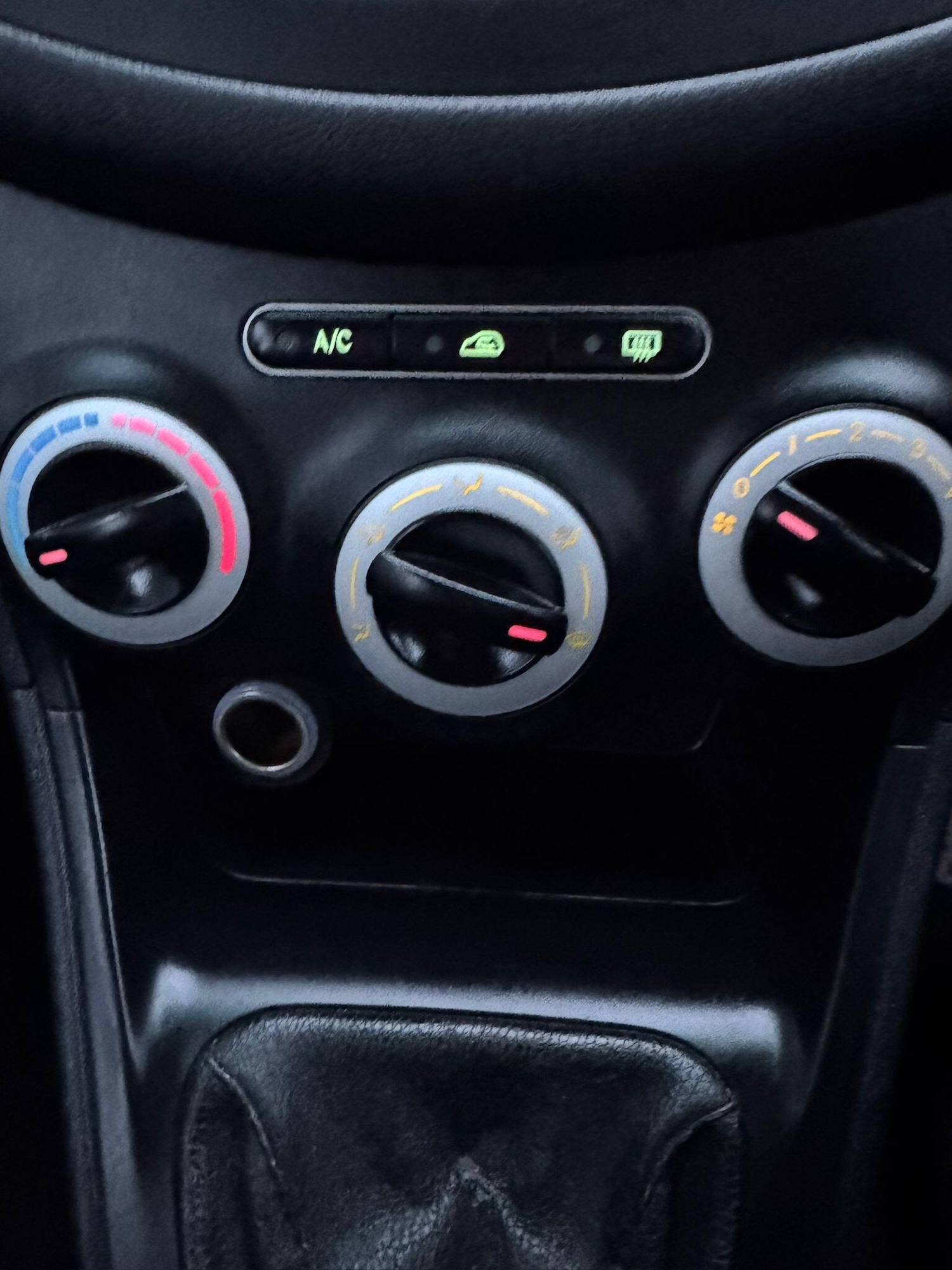 Used Hyundai i10 2009 for sale - 77040528: Photo 15