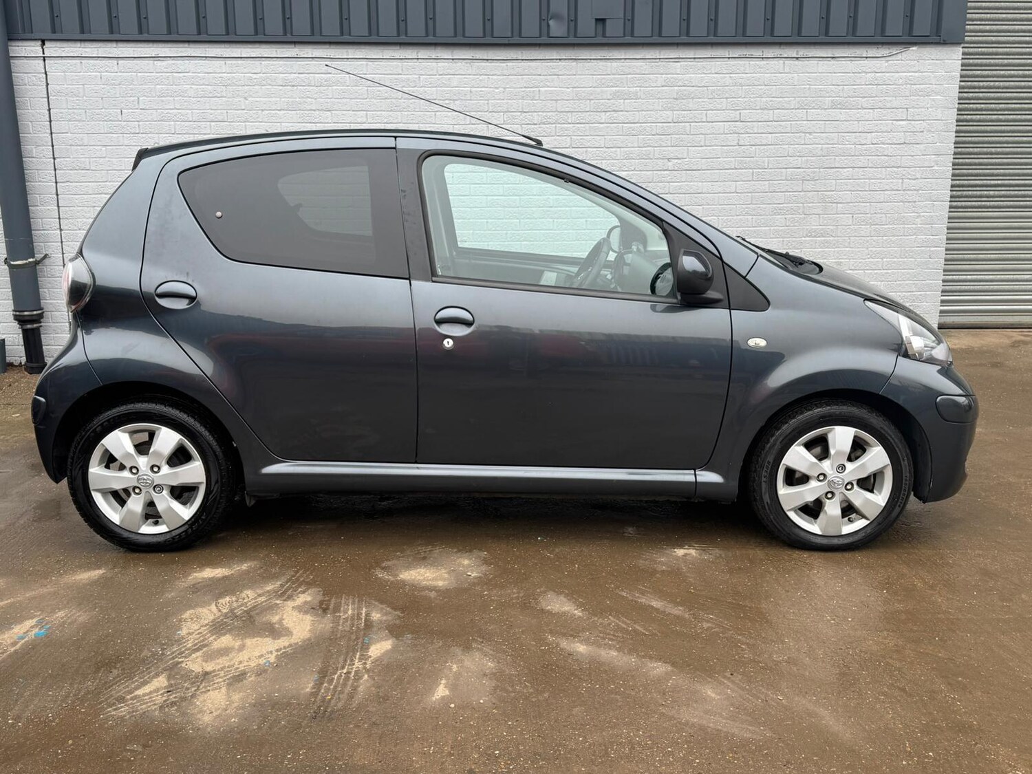Used Toyota AYGO for sale - 77511235: Photo 7