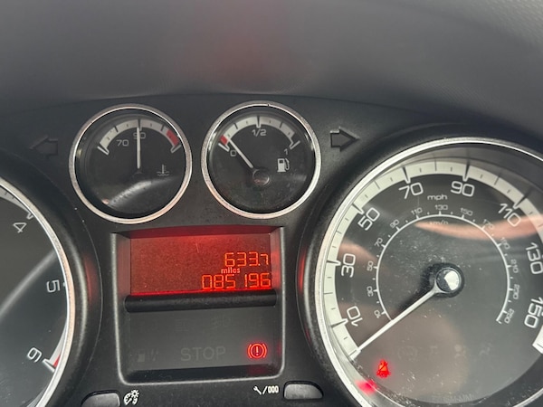 Used Peugeot 308 2012 for sale - 76270861: Photo 14