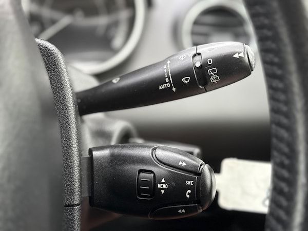 Used Peugeot 308 2012 for sale - 76270861: Photo 15