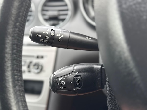 Used Peugeot 308 2012 for sale - 76270861: Photo 16