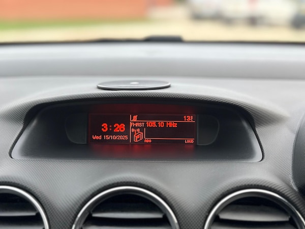 Used Peugeot 308 2012 for sale - 76270861: Photo 17