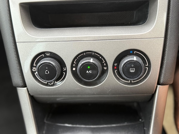 Used Peugeot 308 2012 for sale - 76270861: Photo 19