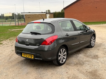 Used Peugeot 308 2012 for sale - 76270861: Photo