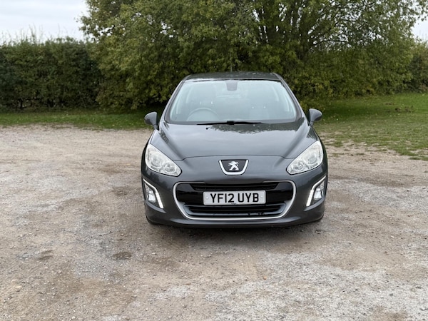Used Peugeot 308 2012 for sale - 76270861: Photo 7