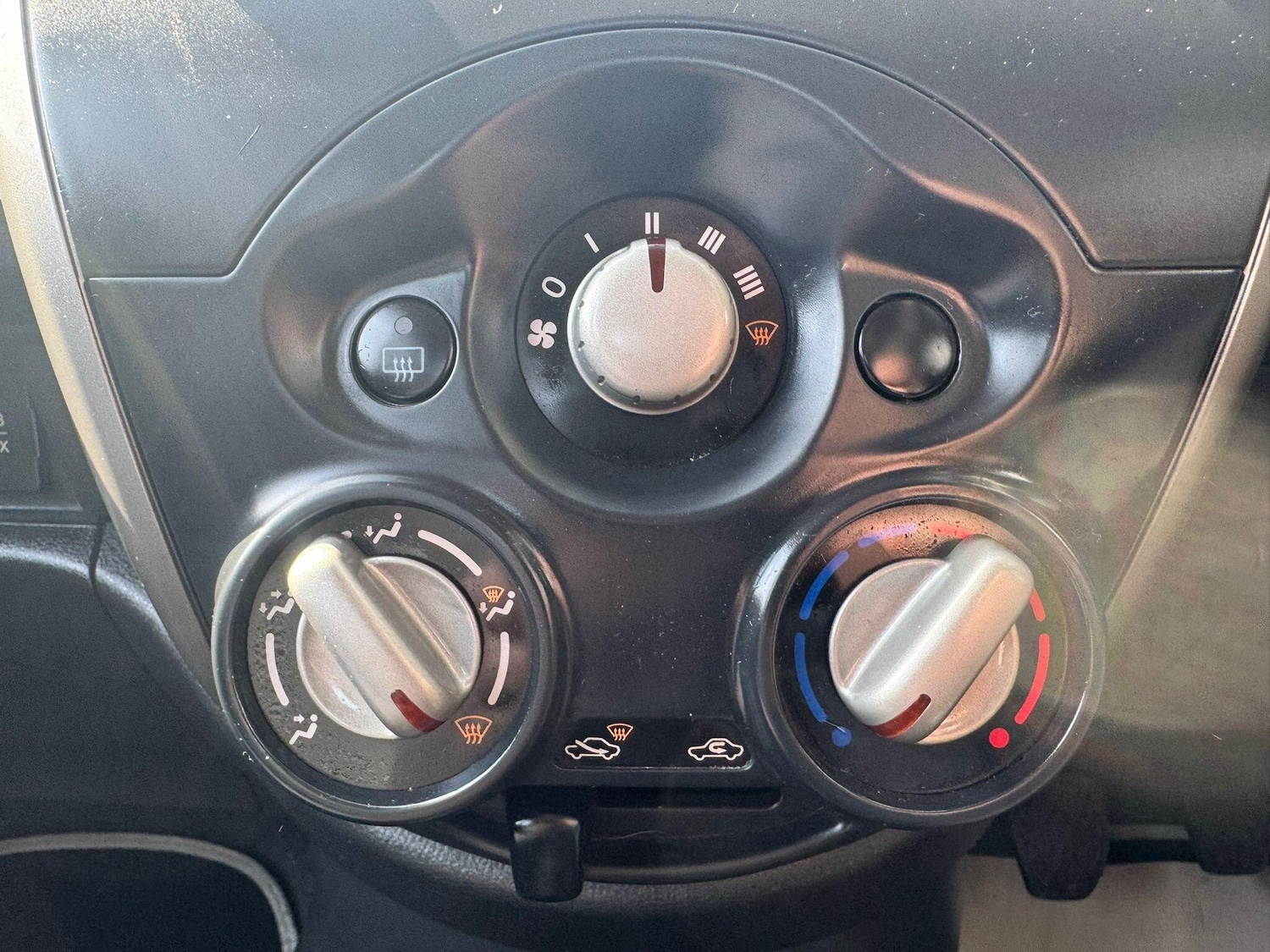 Used Nissan Micra 2013 for sale - 78170285: Photo 34