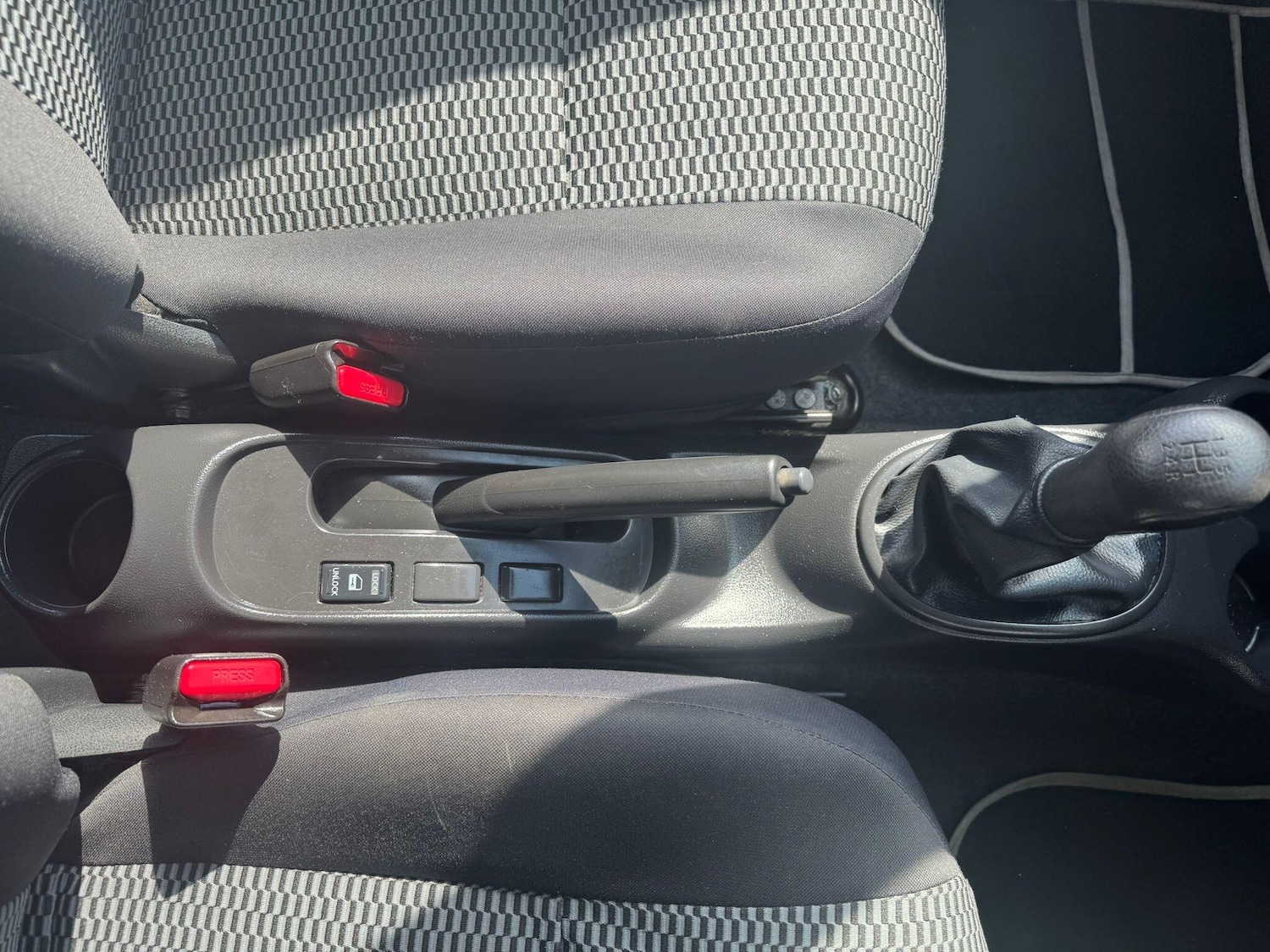 Used Nissan Micra 2013 for sale - 78170285: Photo 8