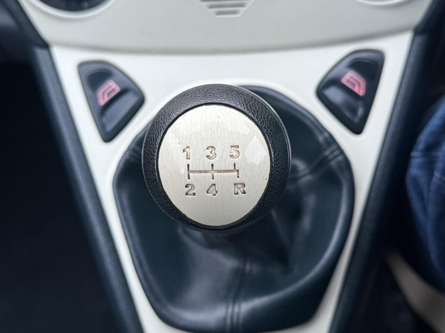 Used Ford Ka 2013 for sale - 76457739: Photo 25