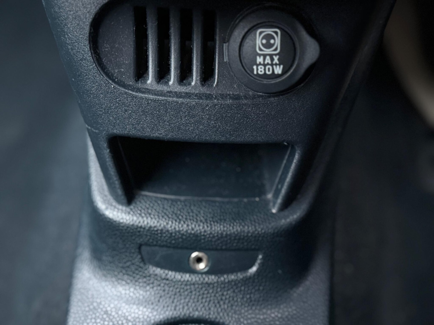 Used Ford Ka 2013 for sale - 76457739: Photo 26