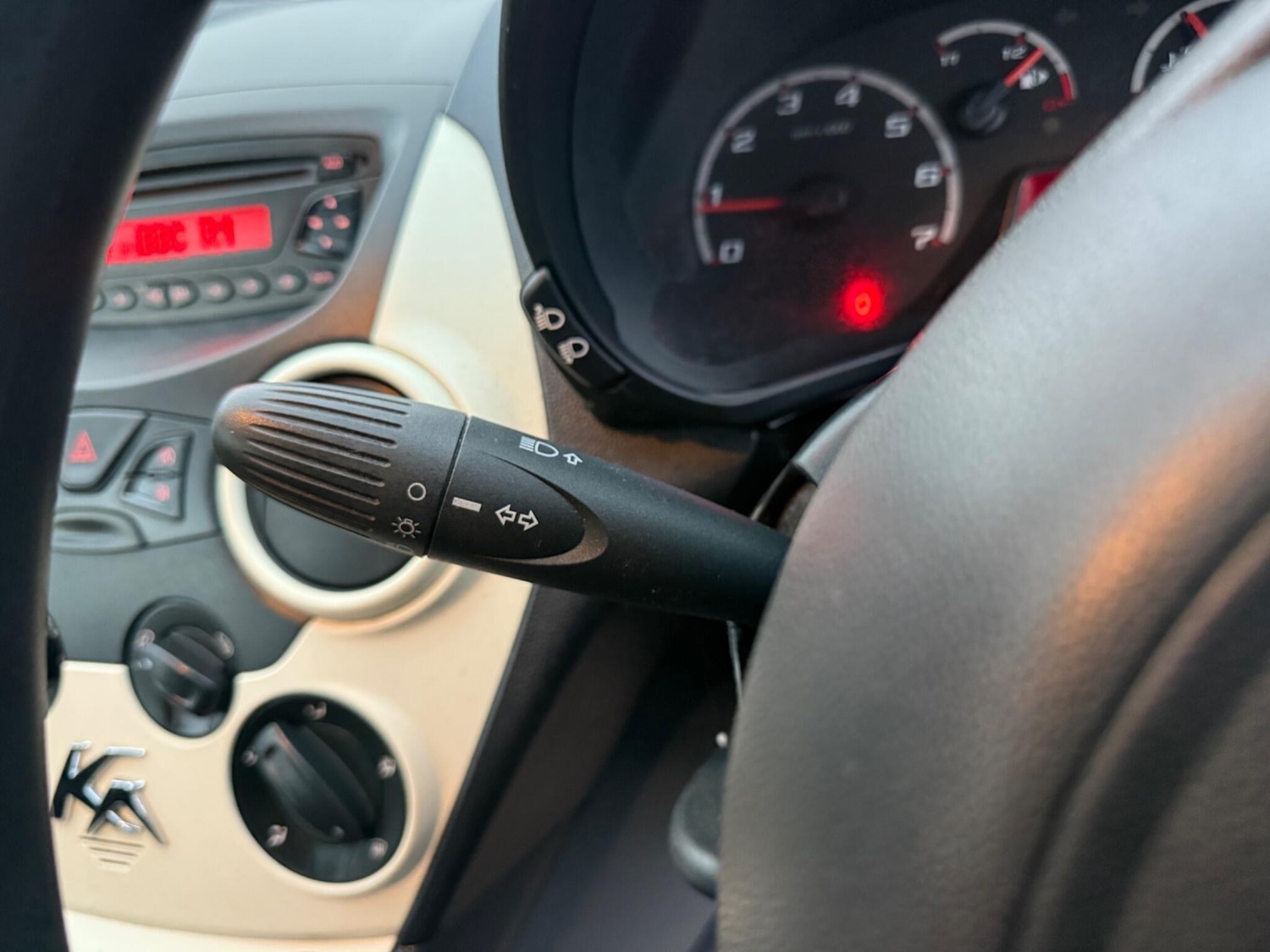 Used Ford Ka 2013 for sale - 76457739: Photo 32