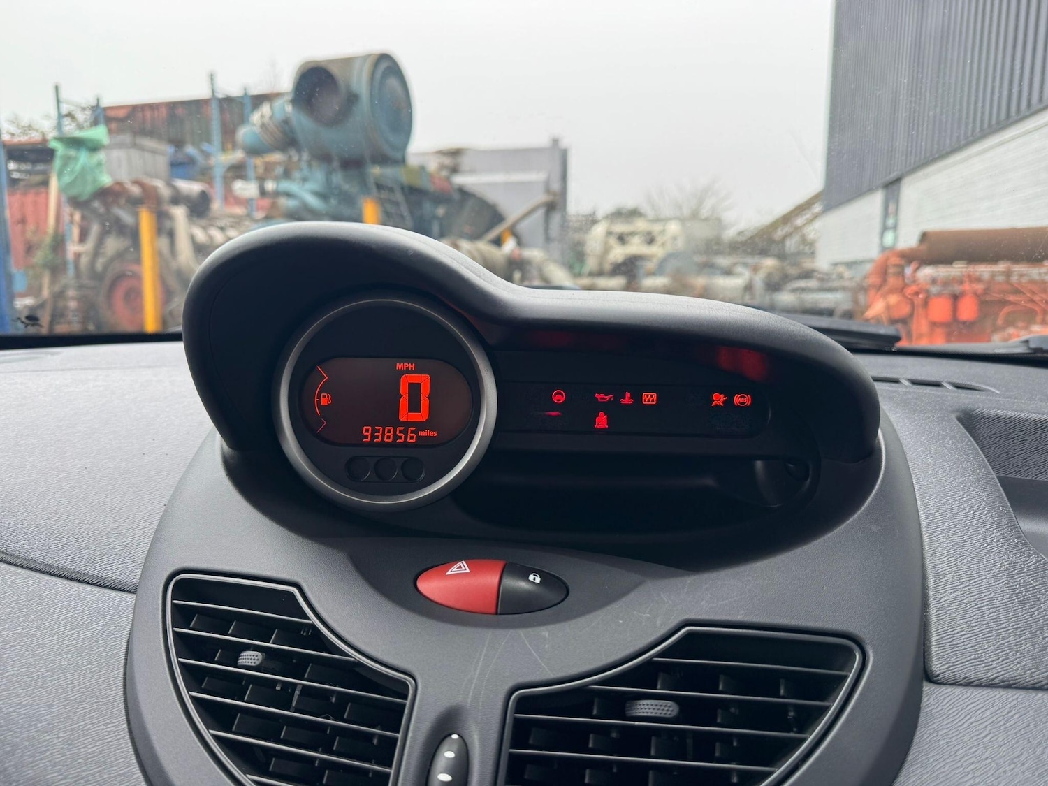 Used Renault Twingo 2010 for sale - 77808933: Photo 8