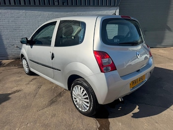Used Renault Twingo 2011 for sale - 79496355: Photo