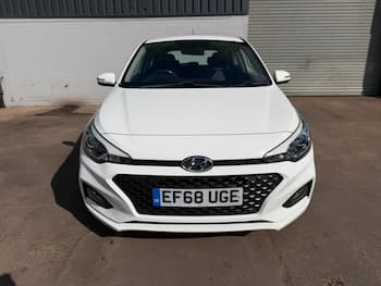 Used Hyundai i20 2019 for sale - 79645903: Photo
