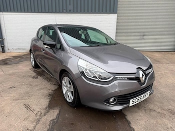 Used Renault Clio 2015 for sale - 79464051: Photo