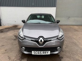 Used Renault Clio 2015 for sale - 79464051: Photo