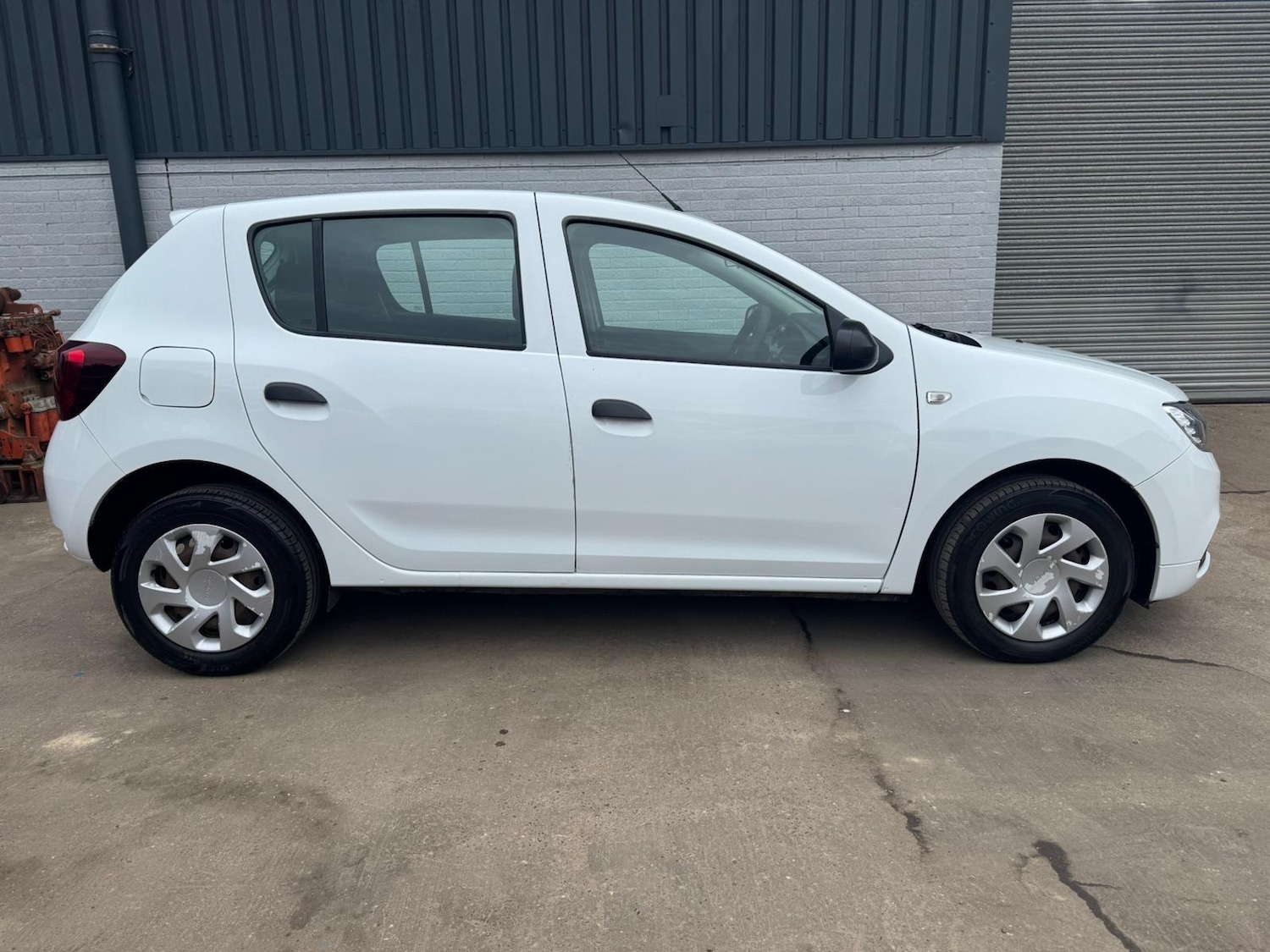 Used Dacia Sandero 2017 for sale - 78205212: Photo 7