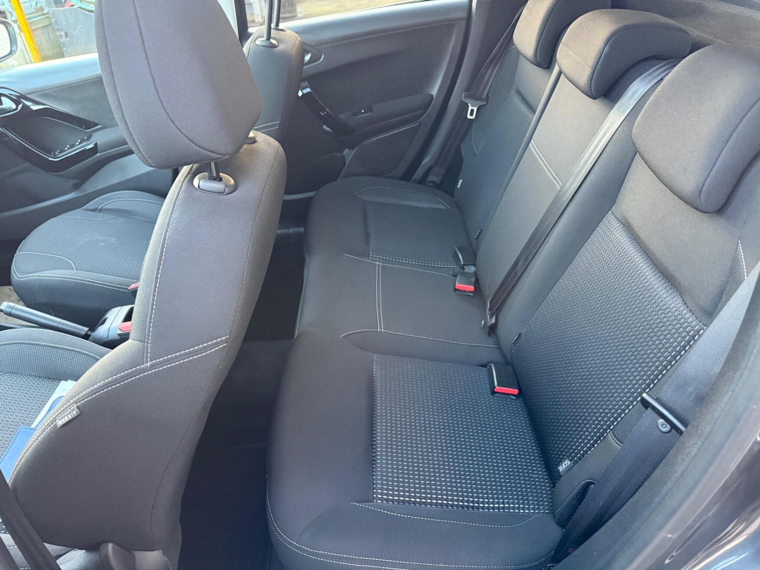 Used Peugeot 208 2019 for sale - 76700691: Photo 11