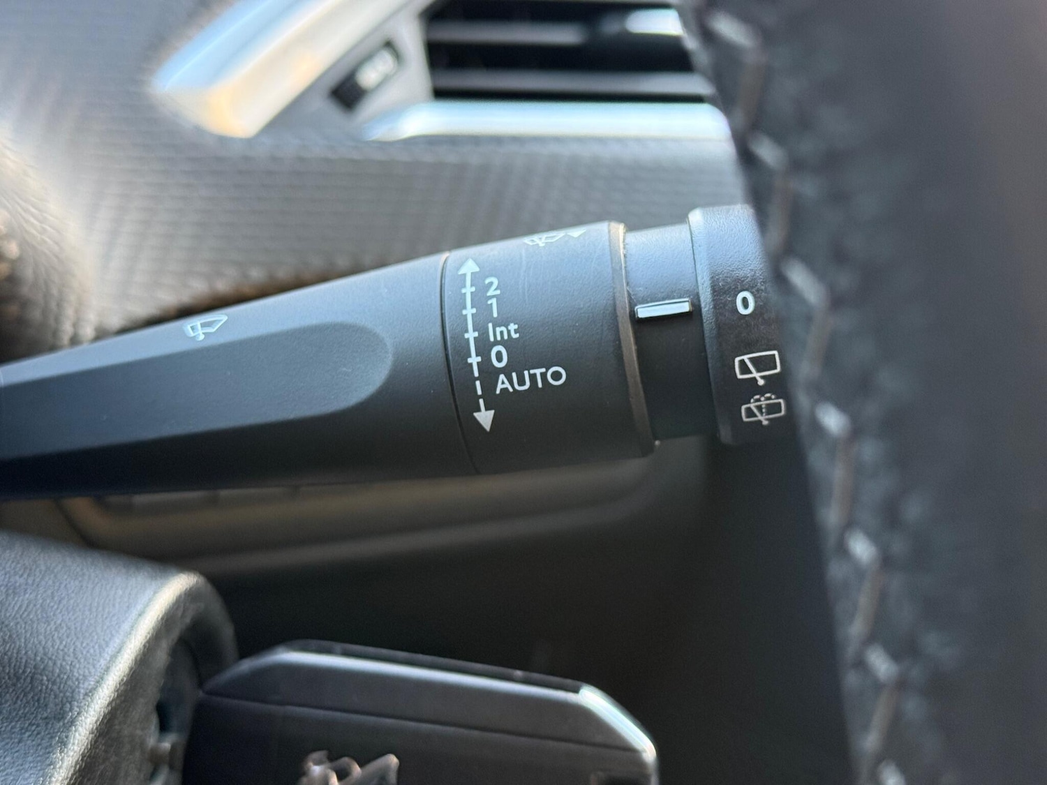 Used Peugeot 208 2019 for sale - 76700691: Photo 12