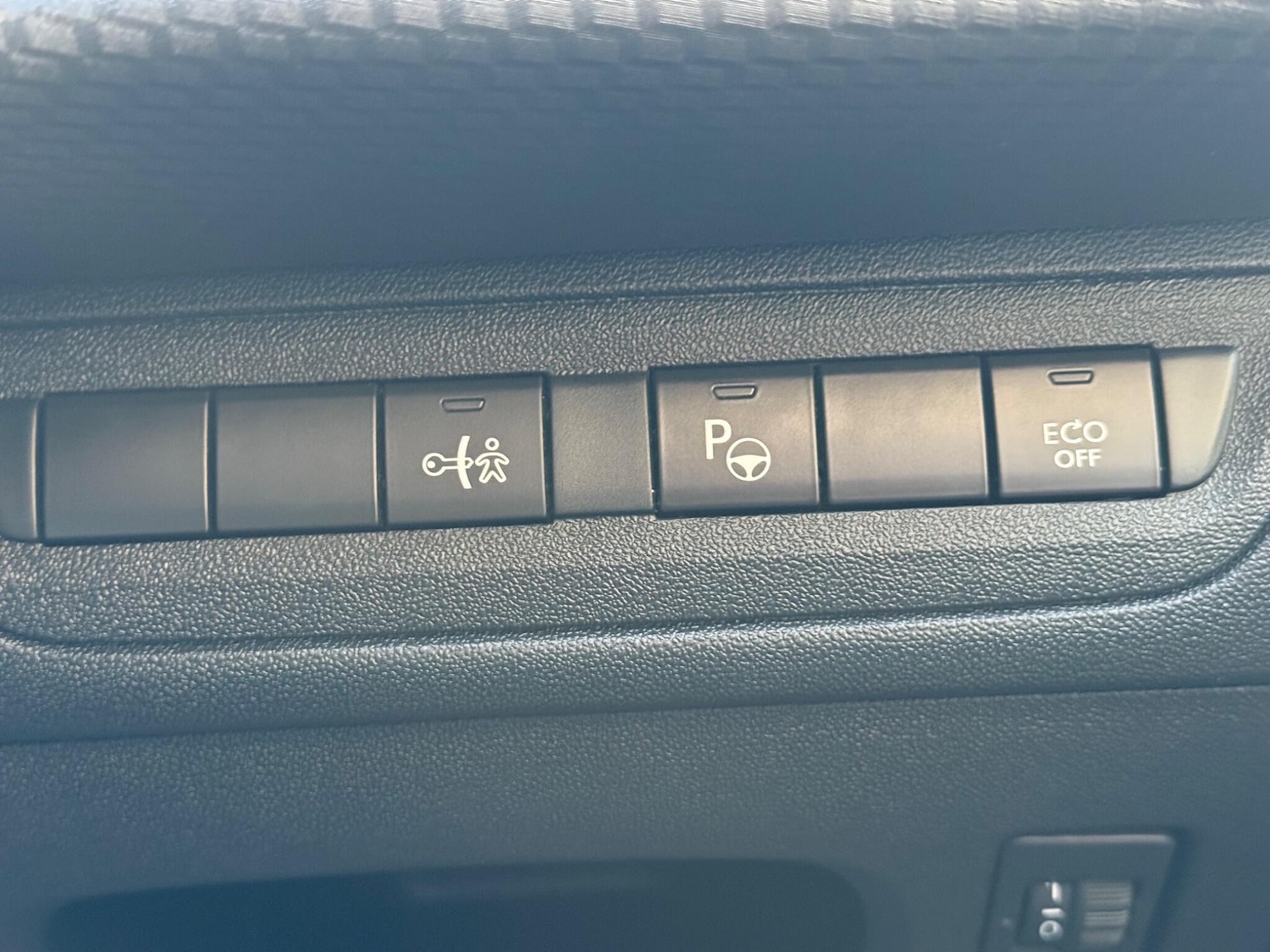 Used Peugeot 208 2019 for sale - 76700691: Photo 16