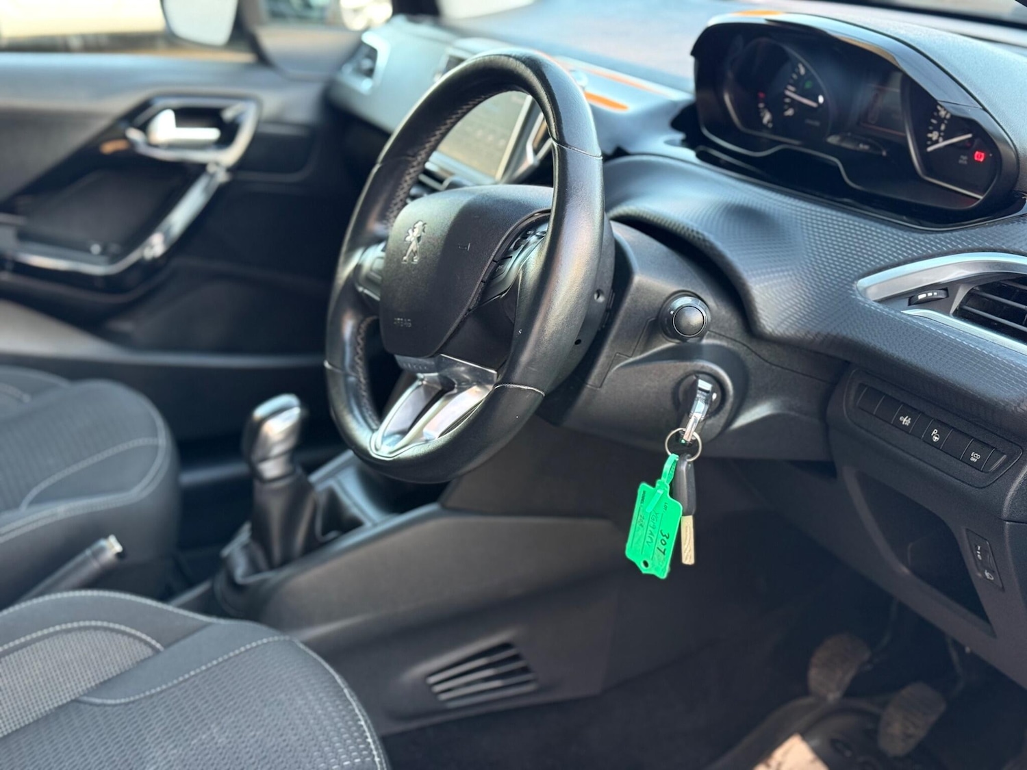 Used Peugeot 208 2019 for sale - 76700691: Photo 44