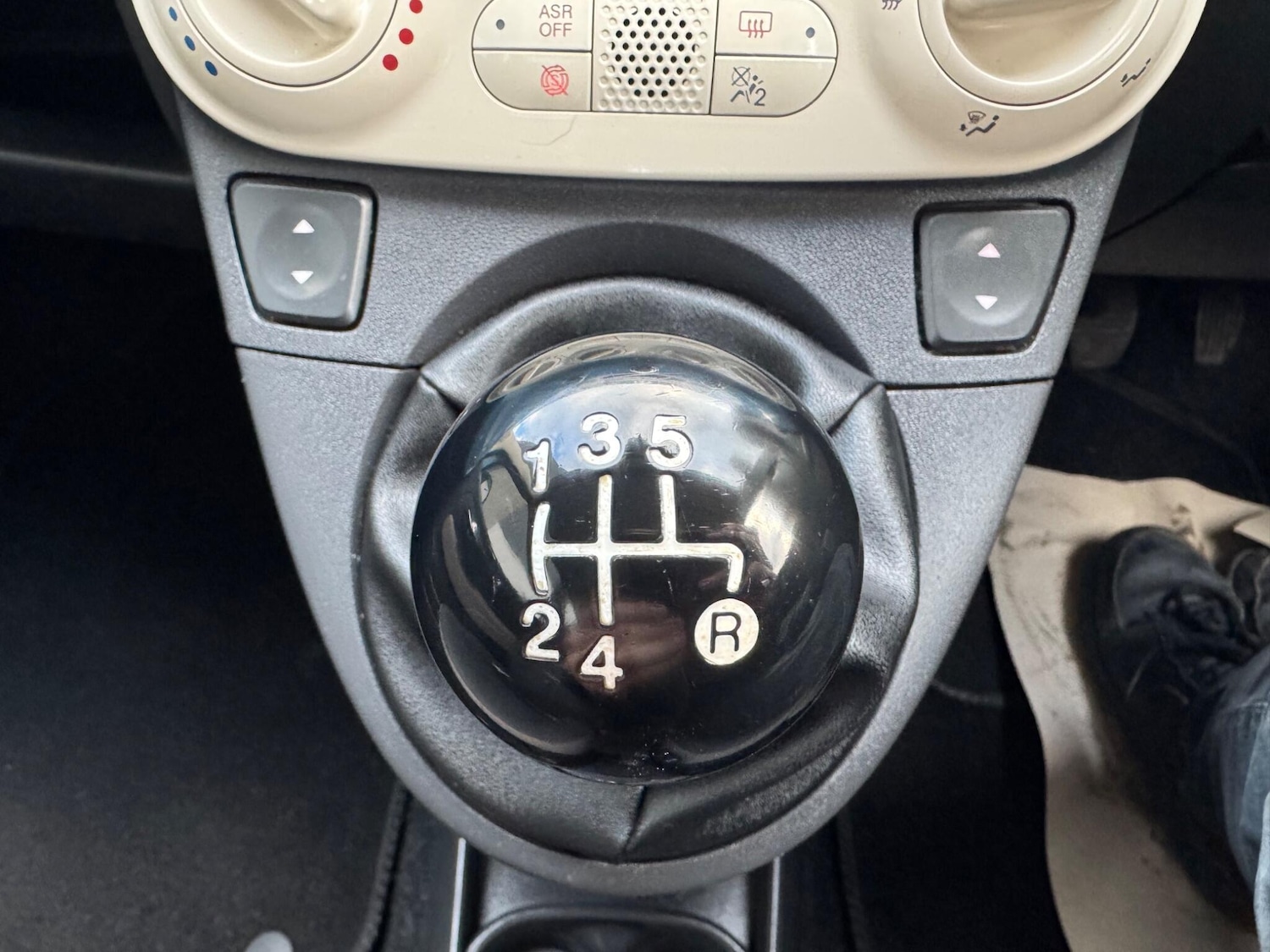 Used Fiat 500 2015 for sale - 77291972: Photo 5