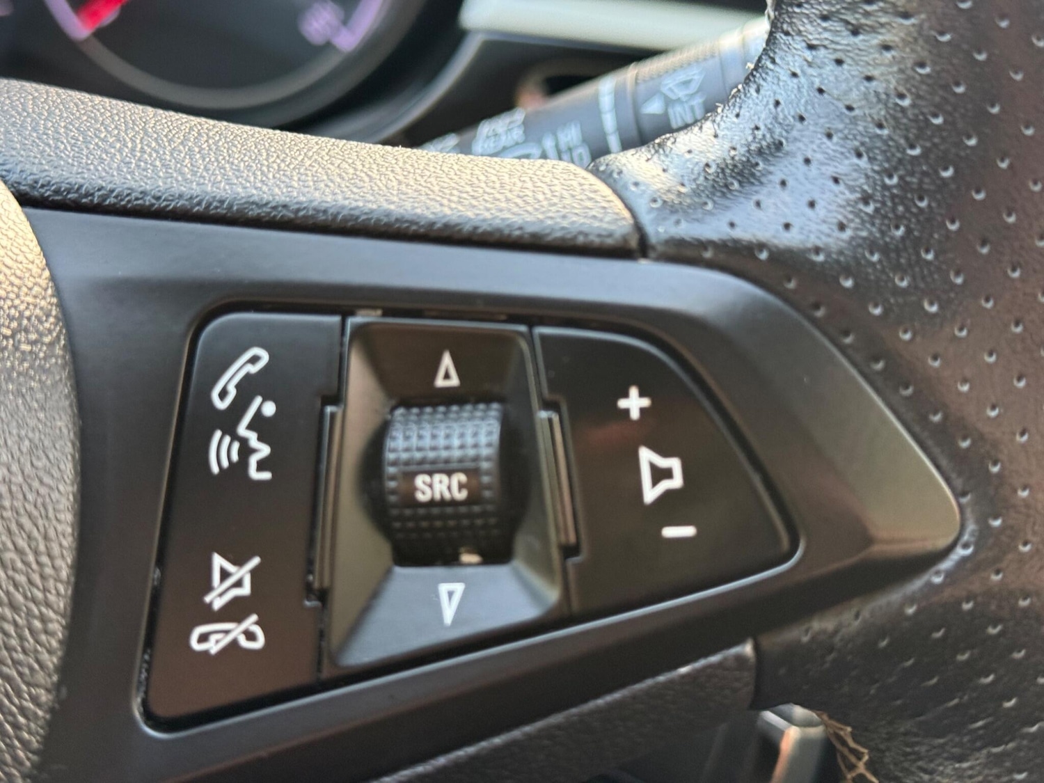 Used Vauxhall Corsa 2015 for sale - 76913376: Photo 19