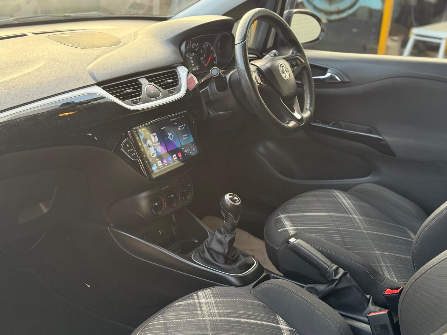 Used Vauxhall Corsa 2015 for sale - 76913376: Photo 9