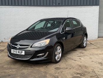 Used Vauxhall Astra 2015 for sale - 76499111: Photo