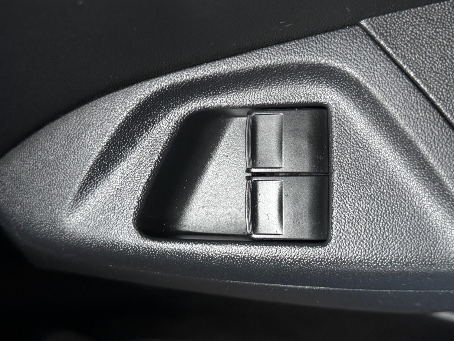 Used Peugeot 108 2016 for sale - 76485159: Photo 15