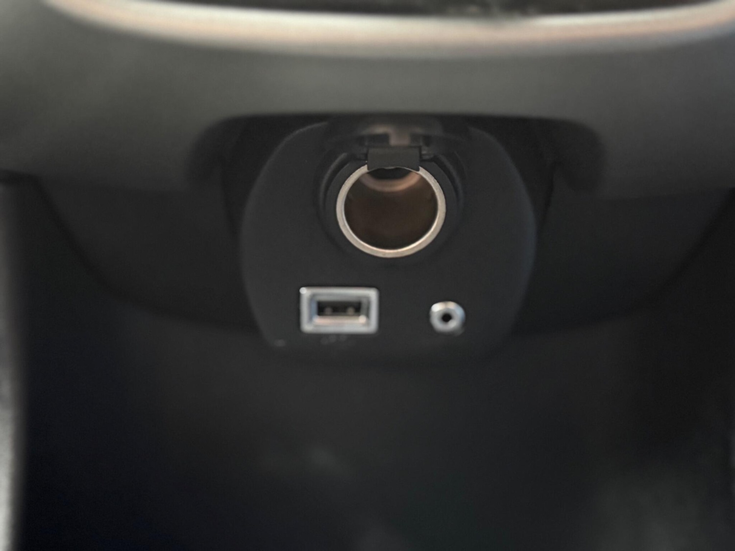 Used Peugeot 108 2016 for sale - 76485159: Photo 17