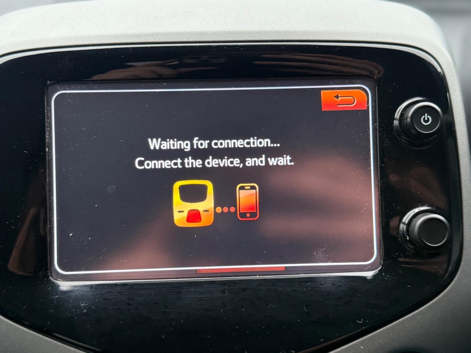 Used Peugeot 108 2016 for sale - 76485159: Photo 23