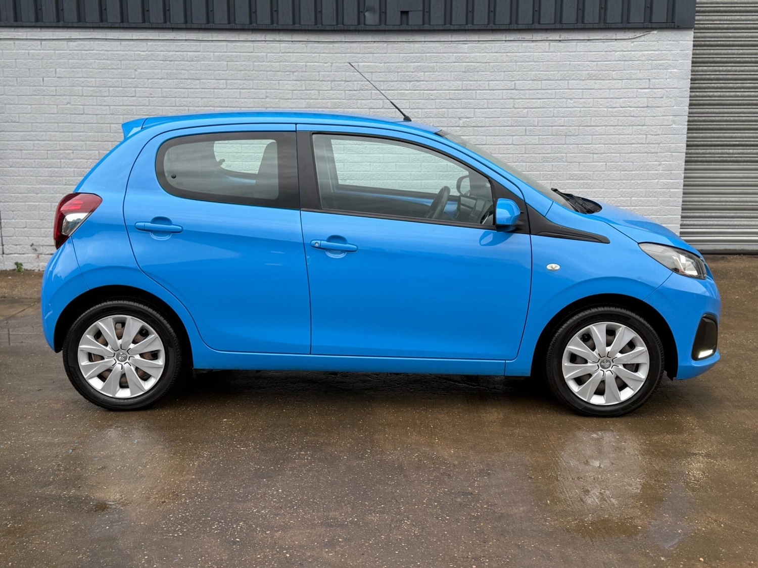 Used Peugeot 108 2016 for sale - 76485159: Photo 7