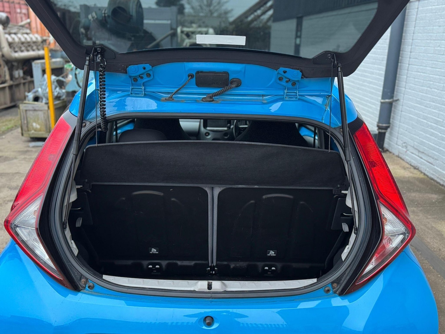 Used Toyota AYGO 2018 for sale - 77411317: Photo 34