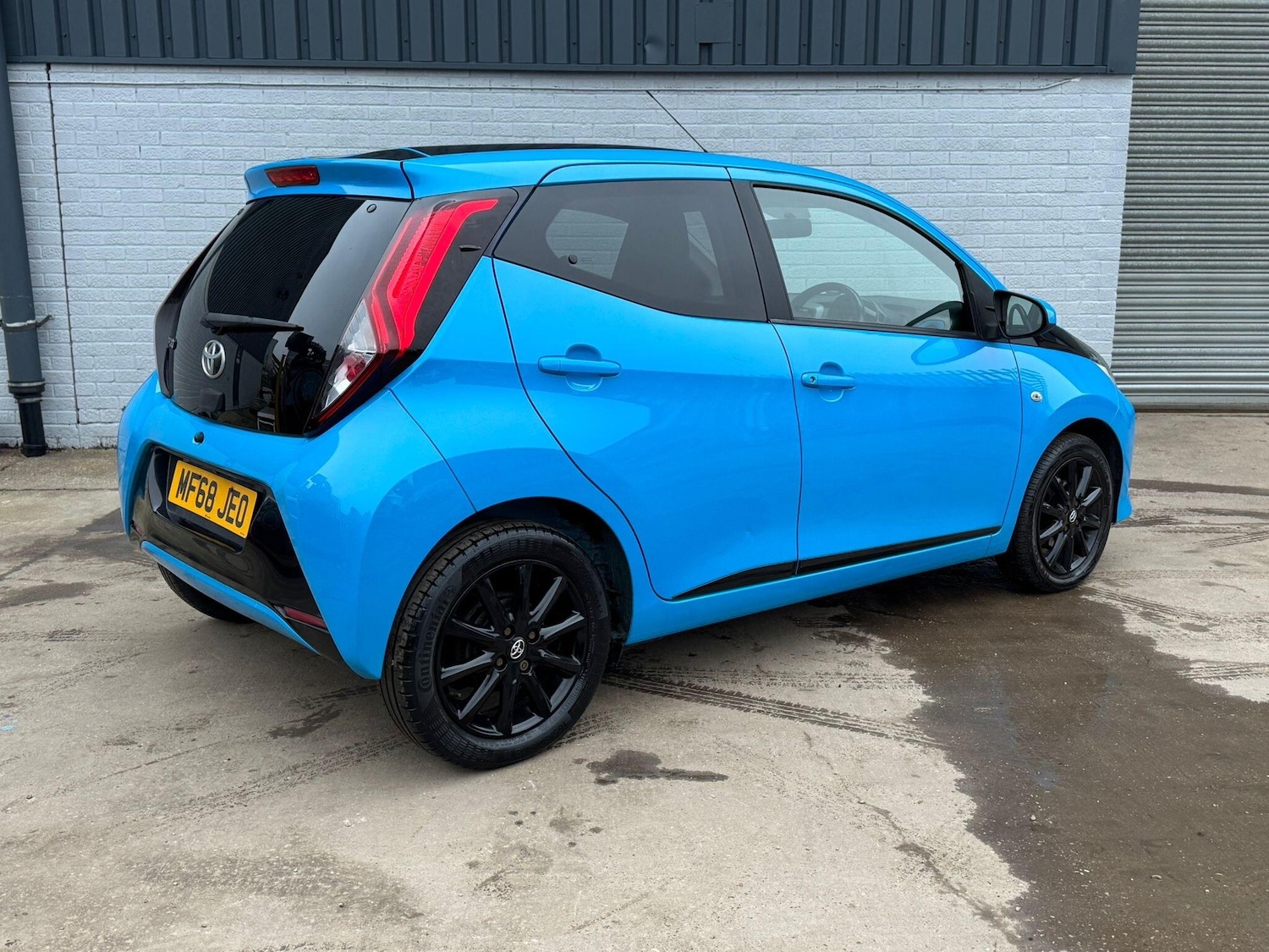 Used Toyota AYGO 2018 for sale - 77411317: Photo 8