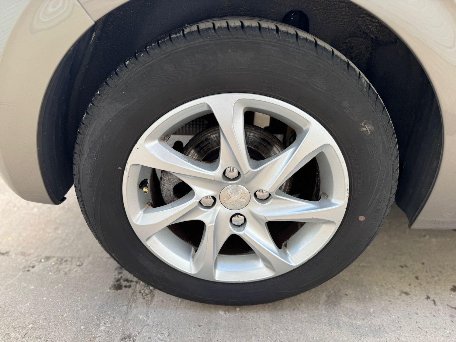 Used Peugeot 208 2014 for sale - 77839813: Photo 23