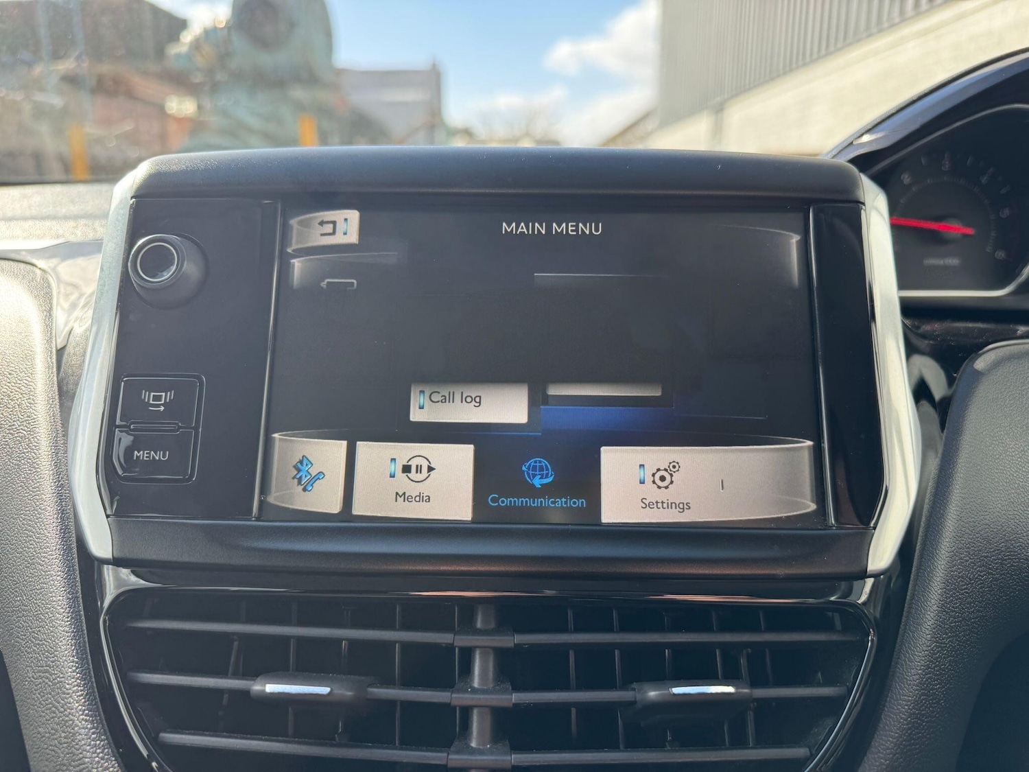 Used Peugeot 208 2014 for sale - 77839813: Photo 27