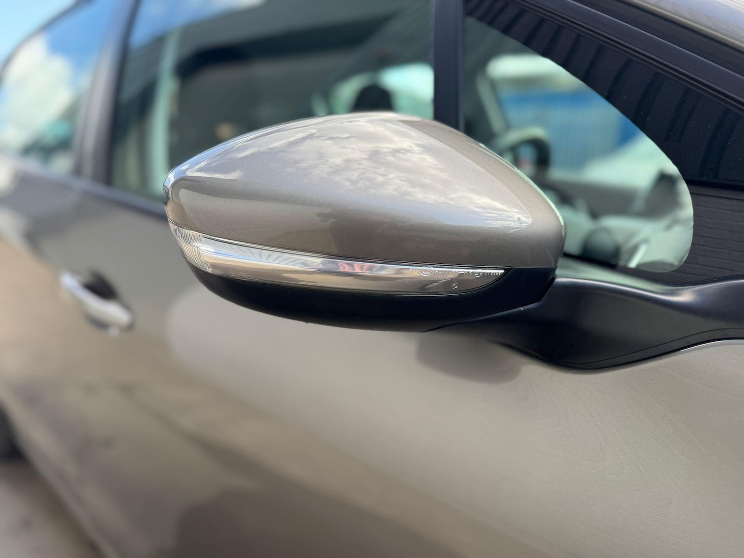 Used Peugeot 208 2014 for sale - 77839813: Photo 32