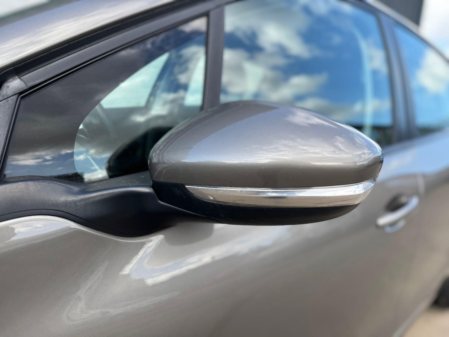 Used Peugeot 208 2014 for sale - 77839813: Photo 33