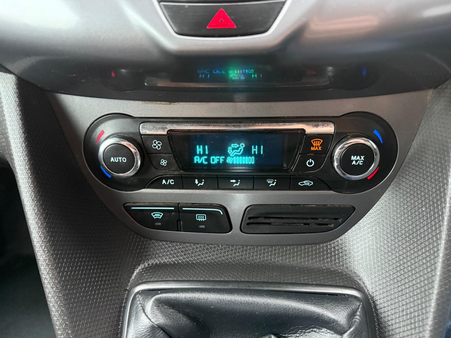 Used Ford Transit Connect 2016 for sale - 76633116: Photo 14