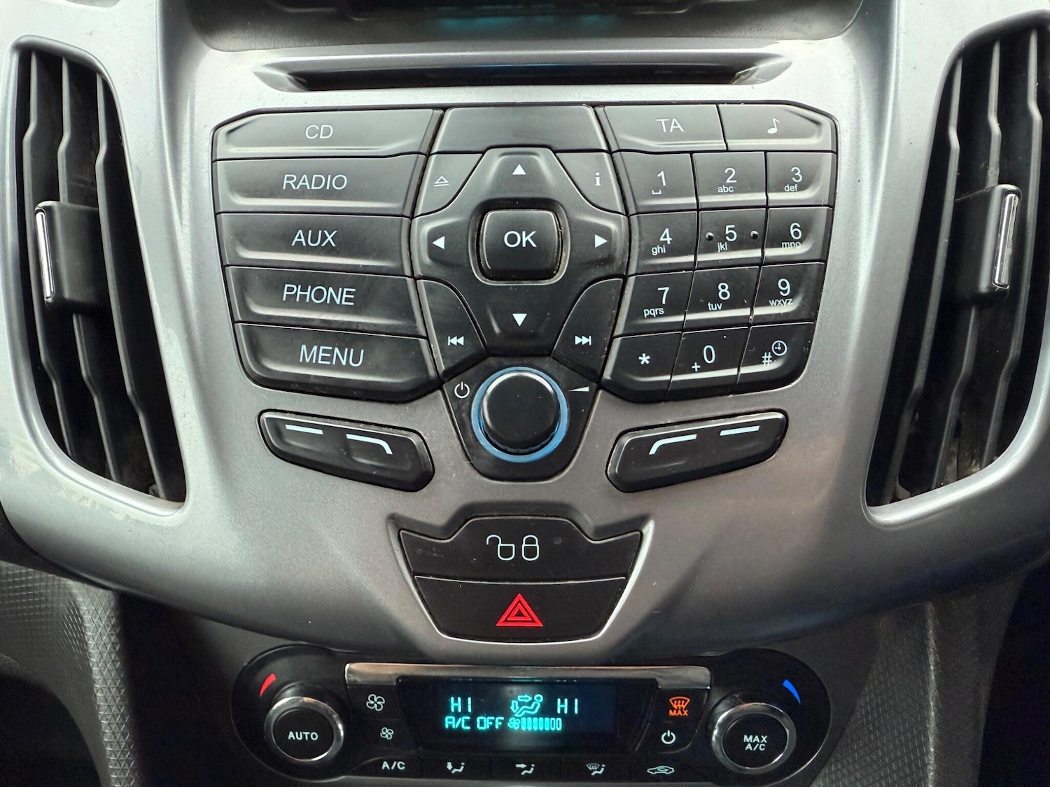 Used Ford Transit Connect 2016 for sale - 76633116: Photo 23