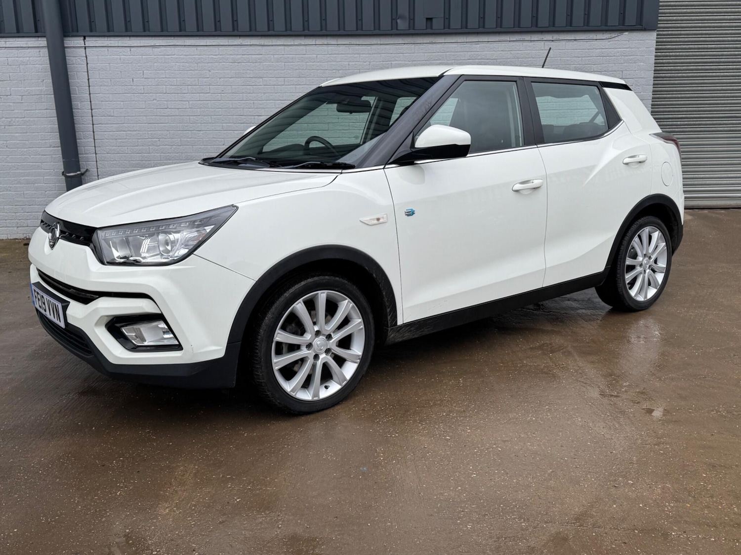 Used Ssangyong Tivoli 2019 for sale - 77611796: Photo 3